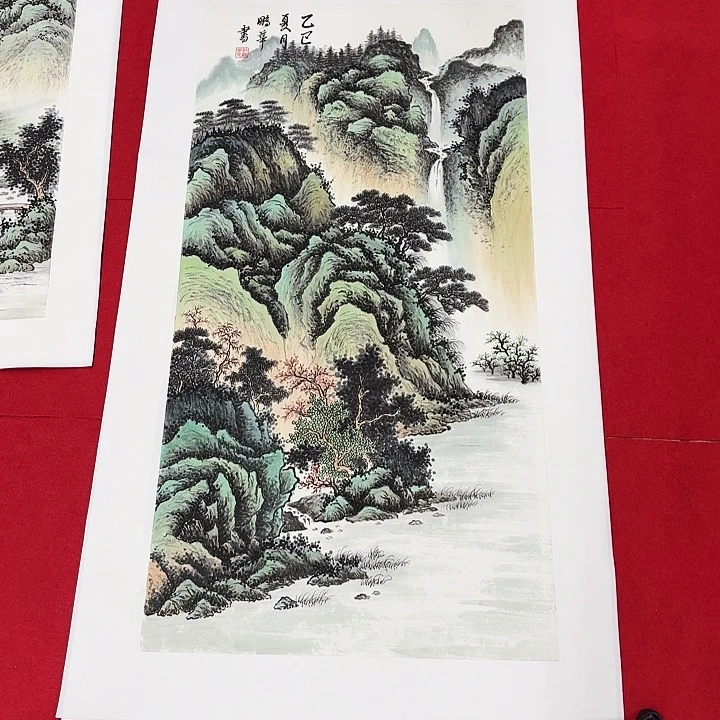 国画花鸟等多种鸟类的栖息