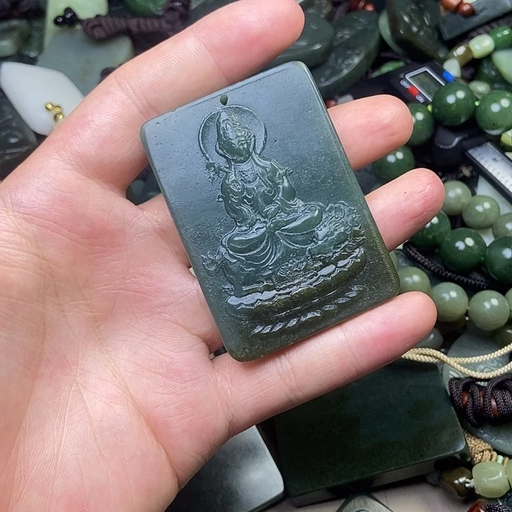 和田玉（糖玉）未镶嵌挂件