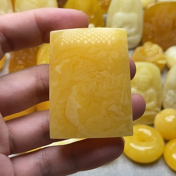 琥珀颈饰未镶嵌琥珀蜜蜡吊坠