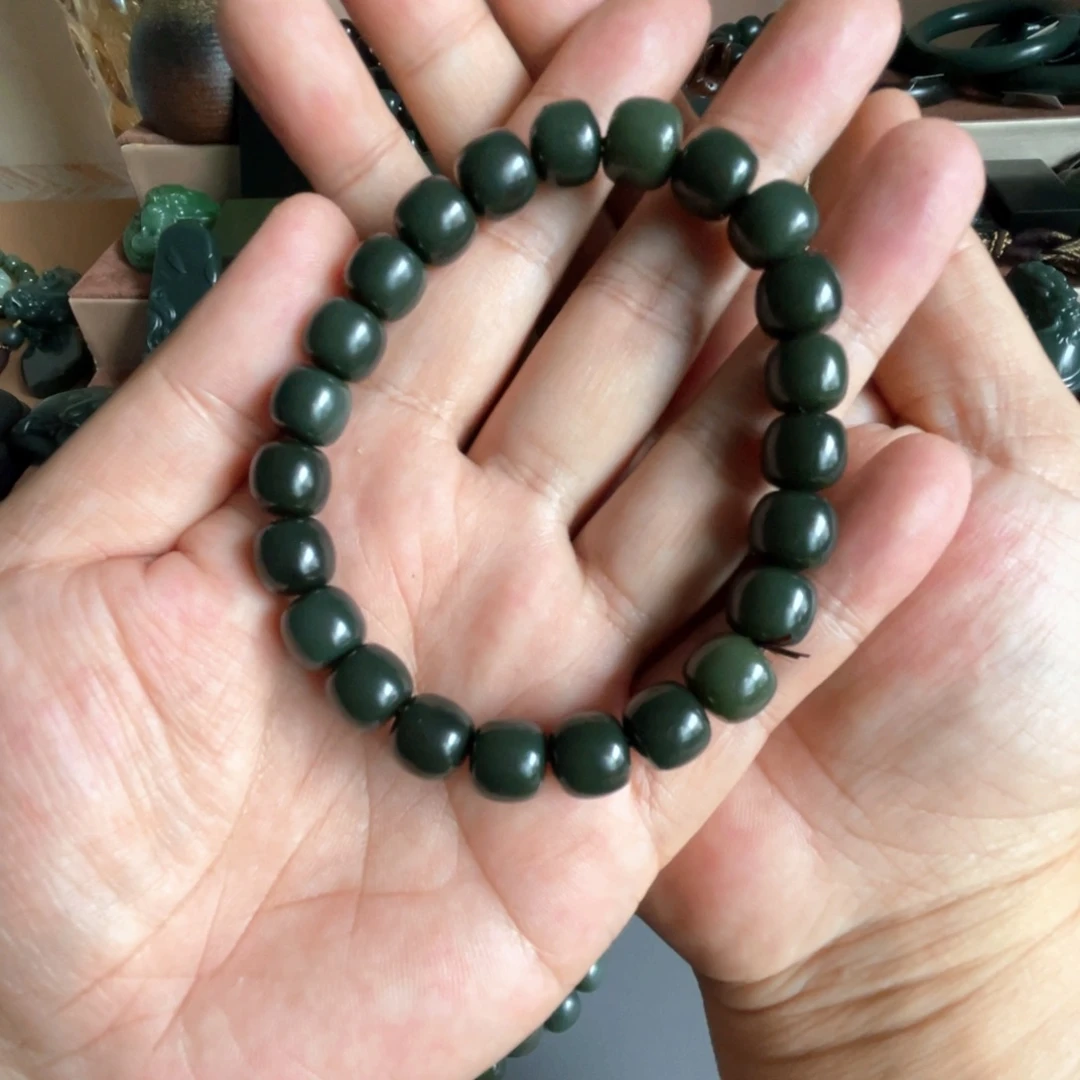 静***然未镶嵌手链和田玉