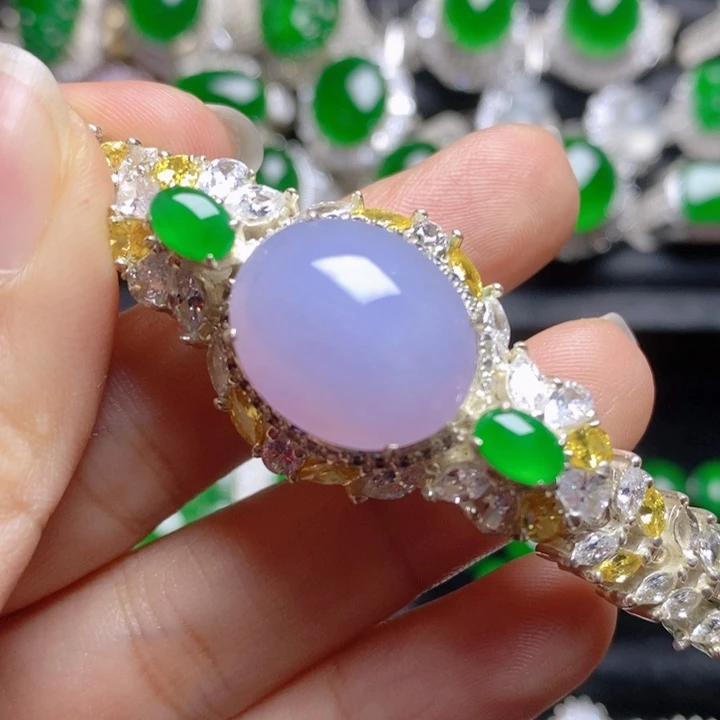 翡翠未镶嵌挂件紫蛋面