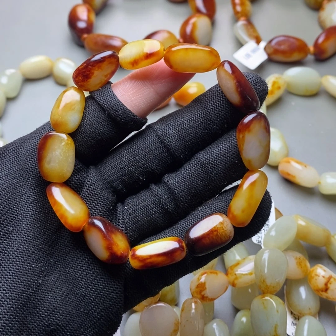 娃***鱼未镶嵌手链和田玉