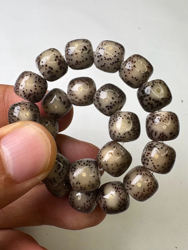 【黑冰双留白星月菩提】火烧云10x11桶珠手串大眼睛侧留白白品相佳