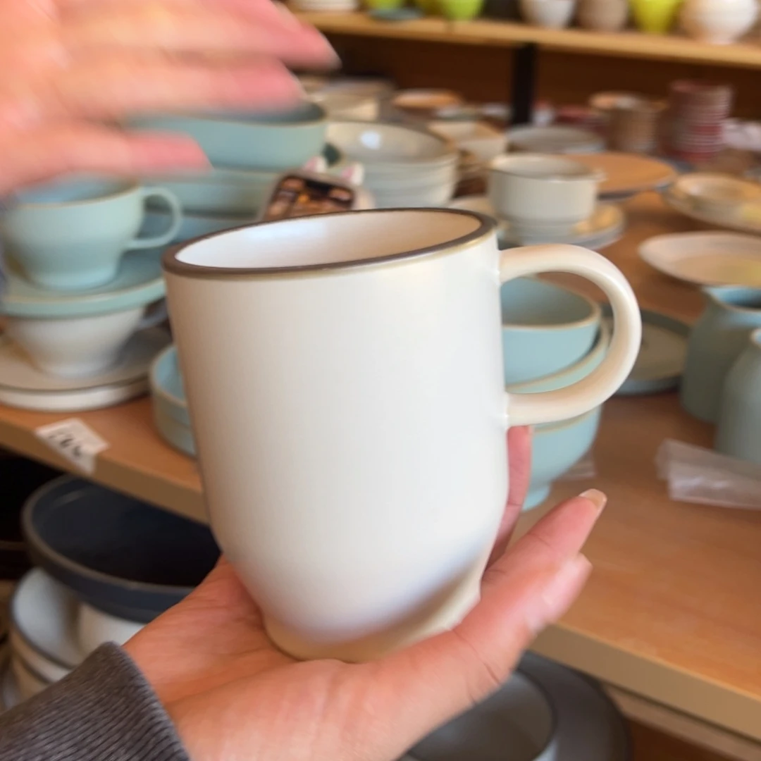 新骨瓷0124瑕疵慎拍烟灰白 大马克杯