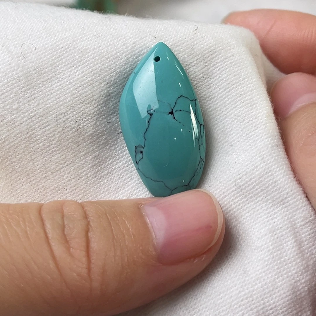 绿松石未镶嵌配饰