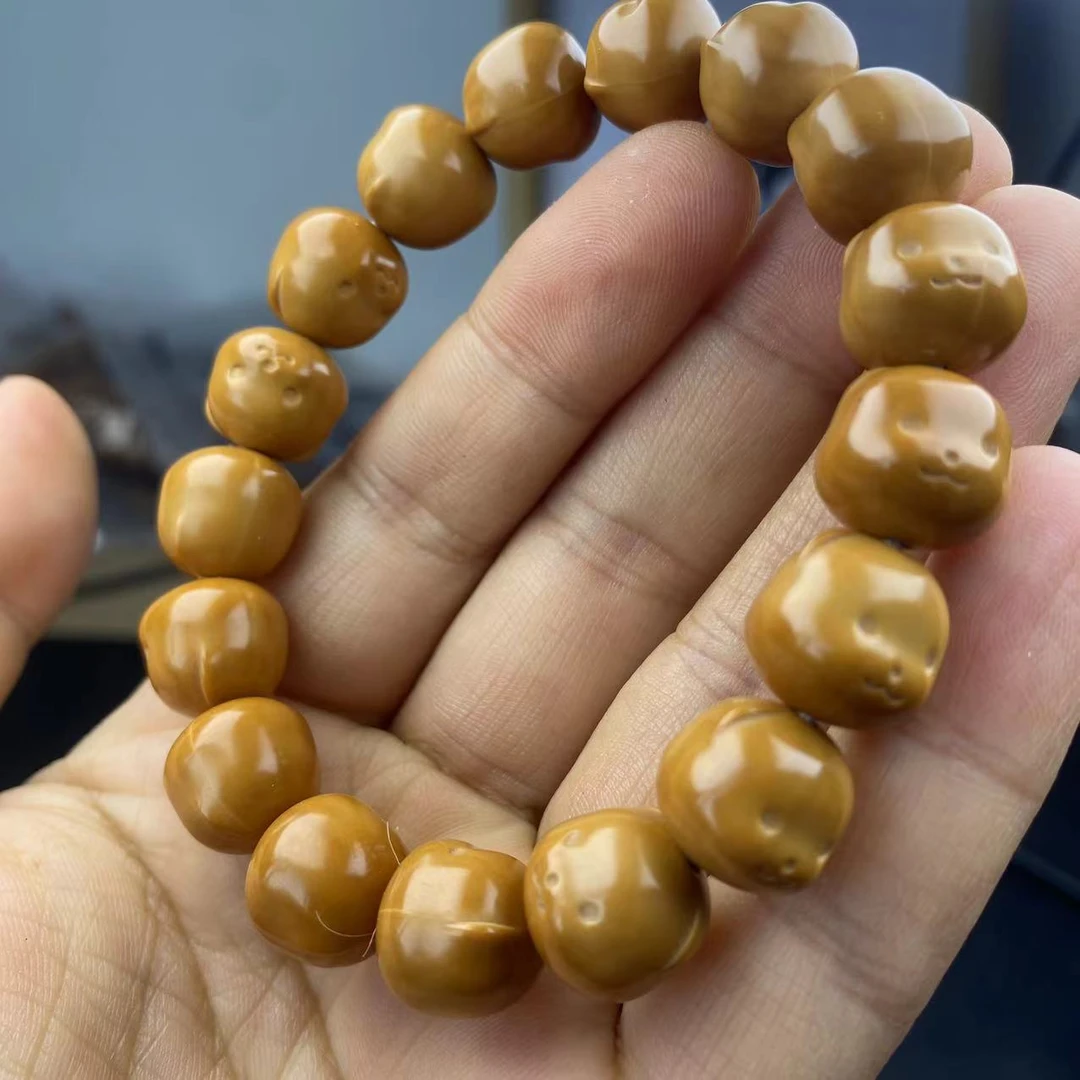 文玩猴头小熊手串