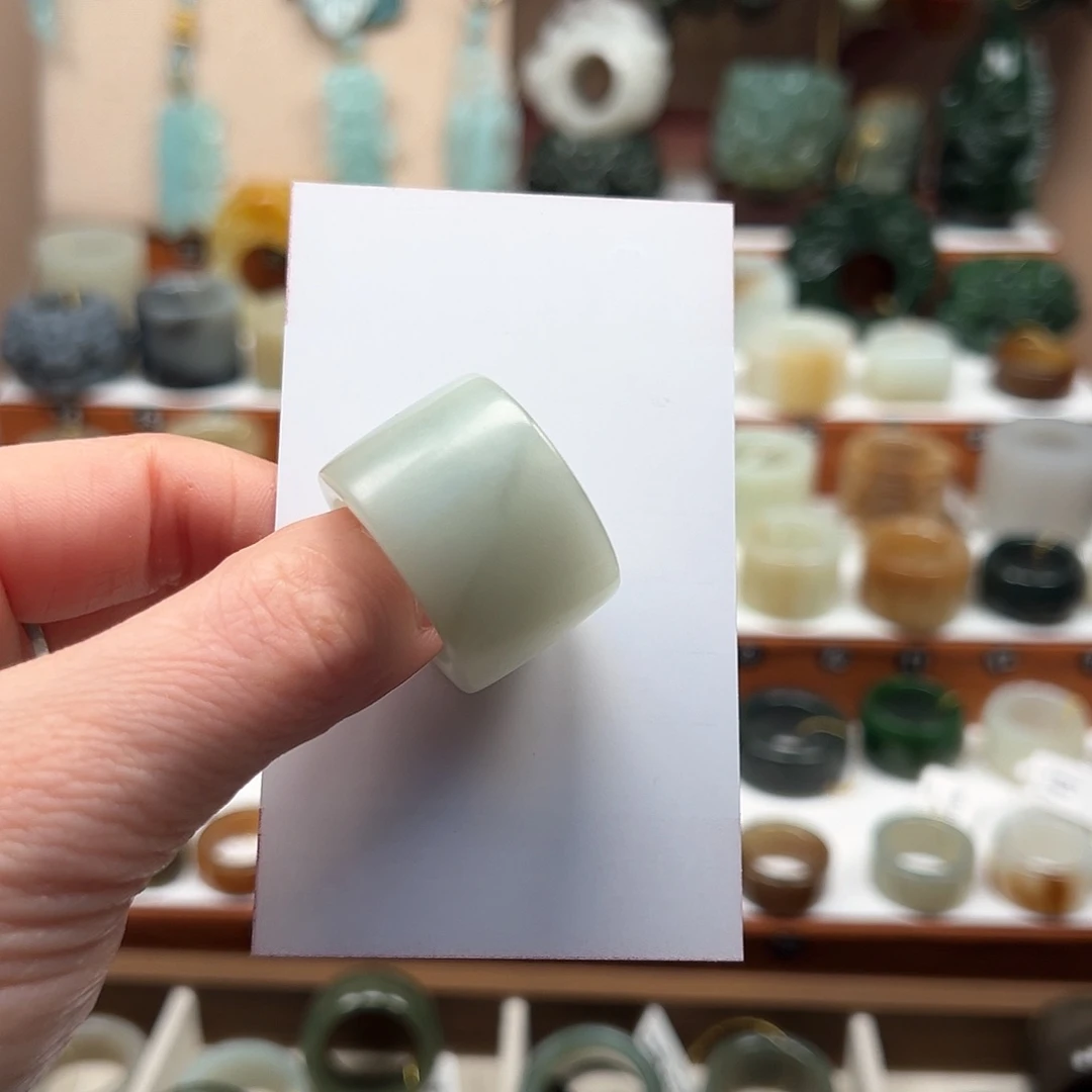 蛇纹石玉未镶嵌戒指20内径23号