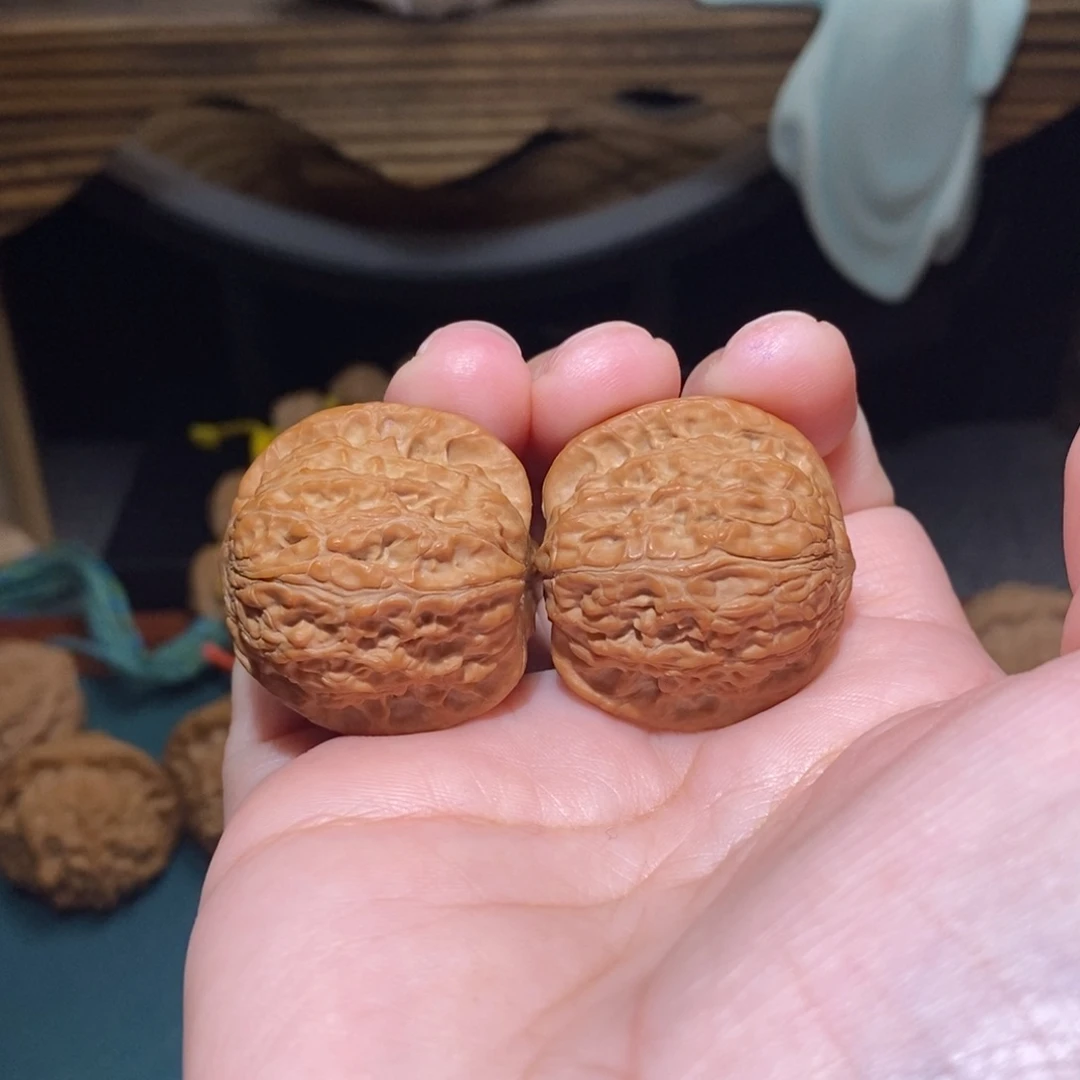 文玩核桃吊坠野生33