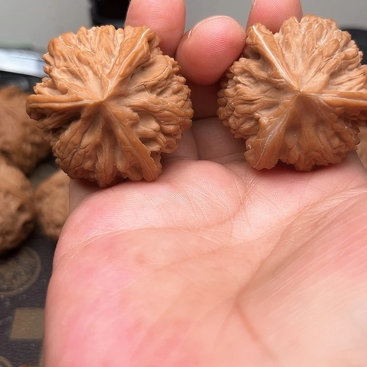 吊坠文玩核桃你们都在