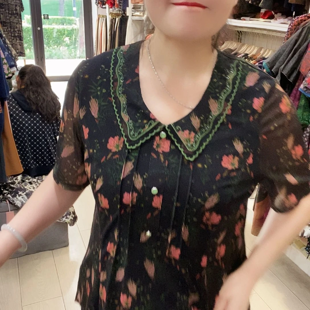 肥肥伊人精品上衣
