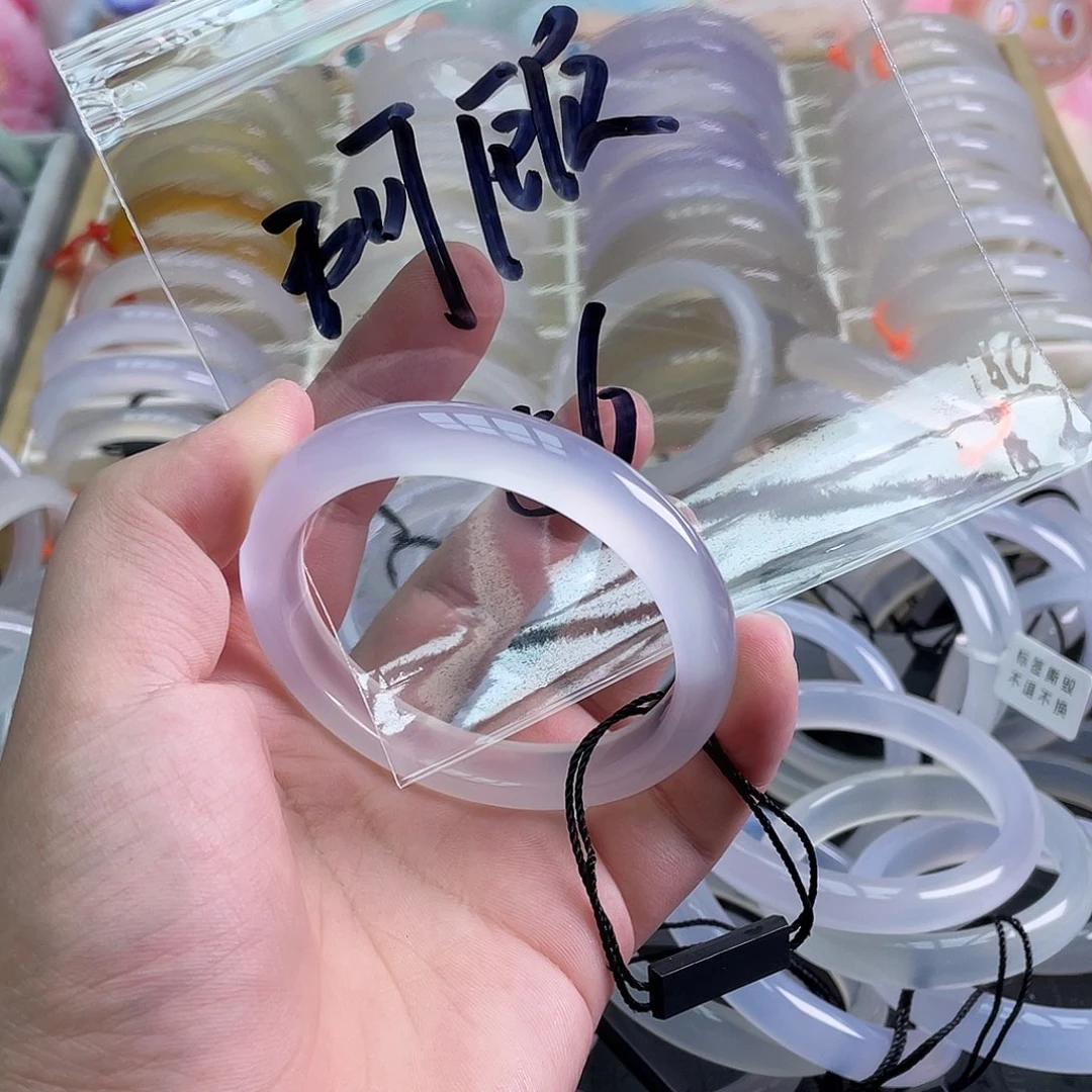 玛瑙/玉髓手镯未镶嵌阿*.阿顾