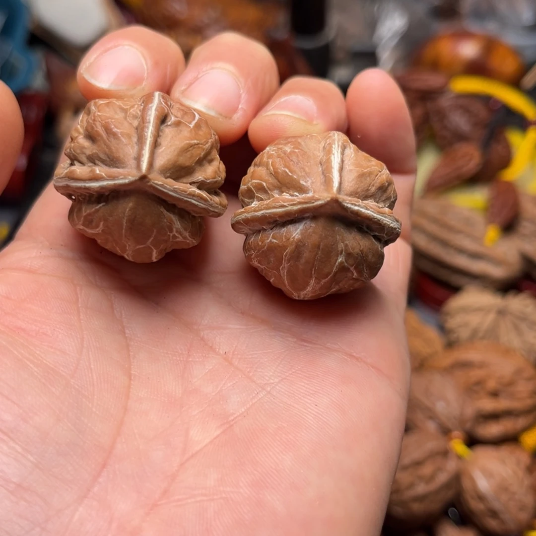 吊坠文玩核桃?****⁵瑕疵135