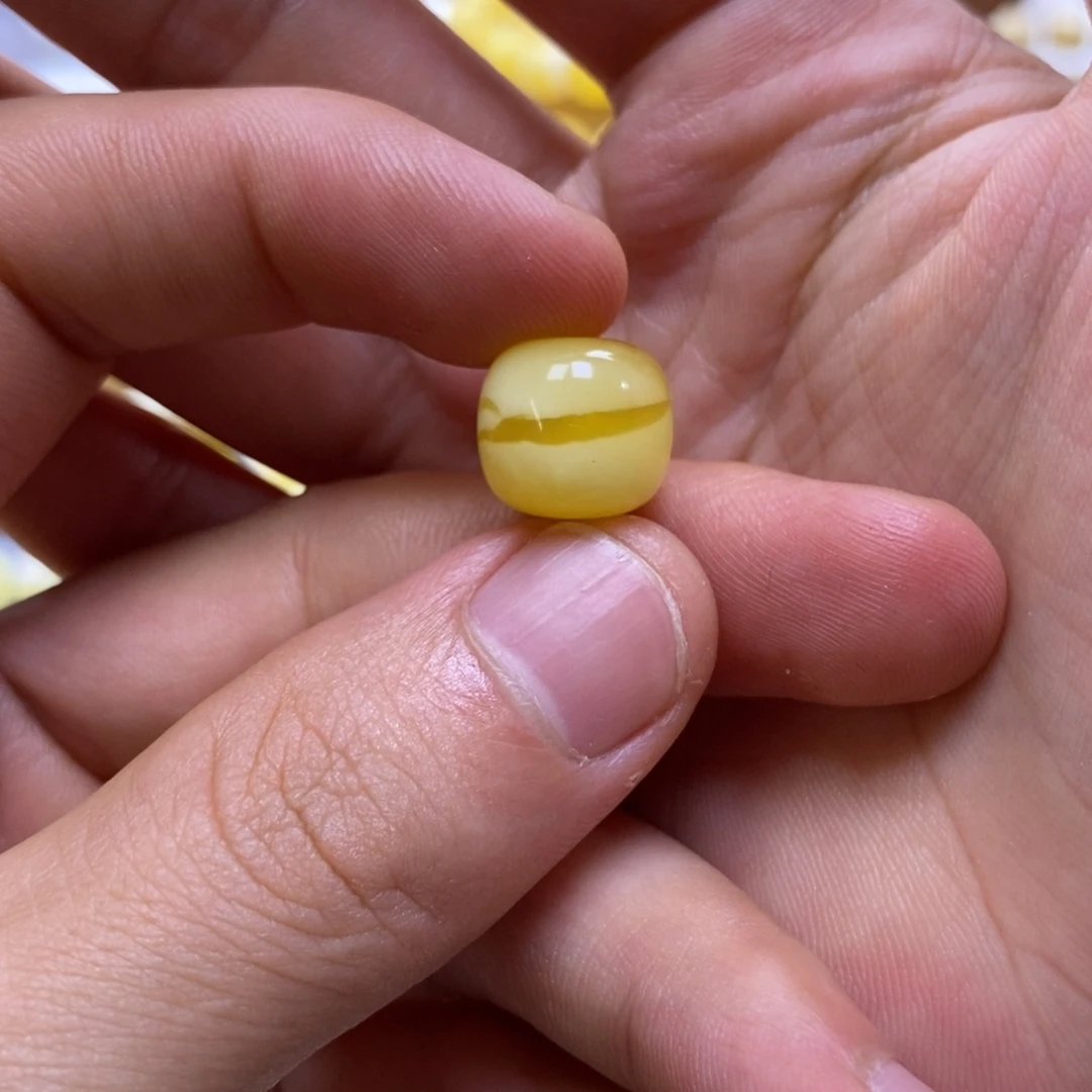 琥珀未镶嵌珠宝奇石12.7mm