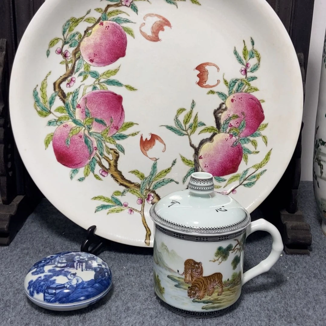 摆件陶瓷工艺美术作品