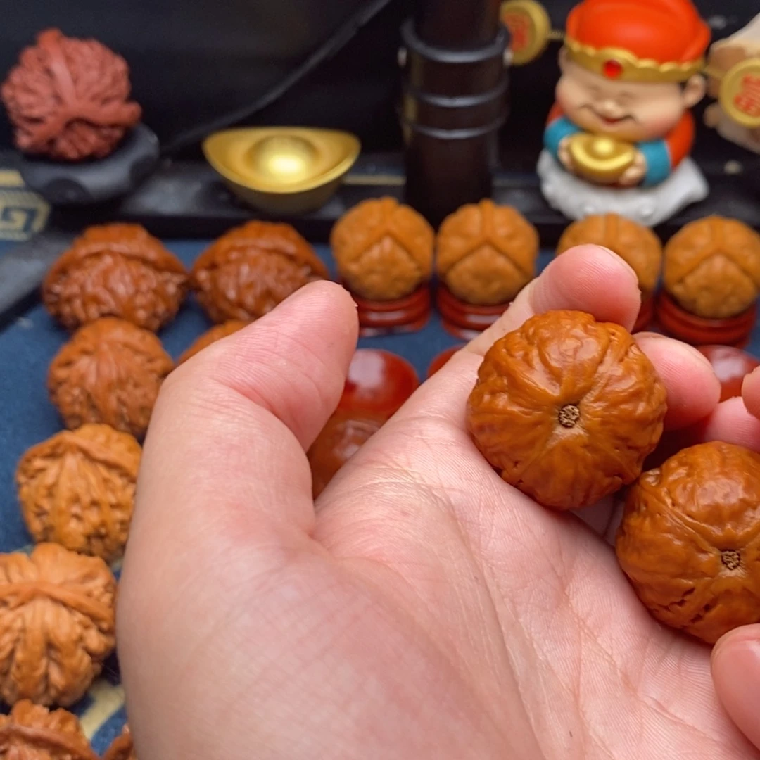 文玩核桃把件致*精品小手捻