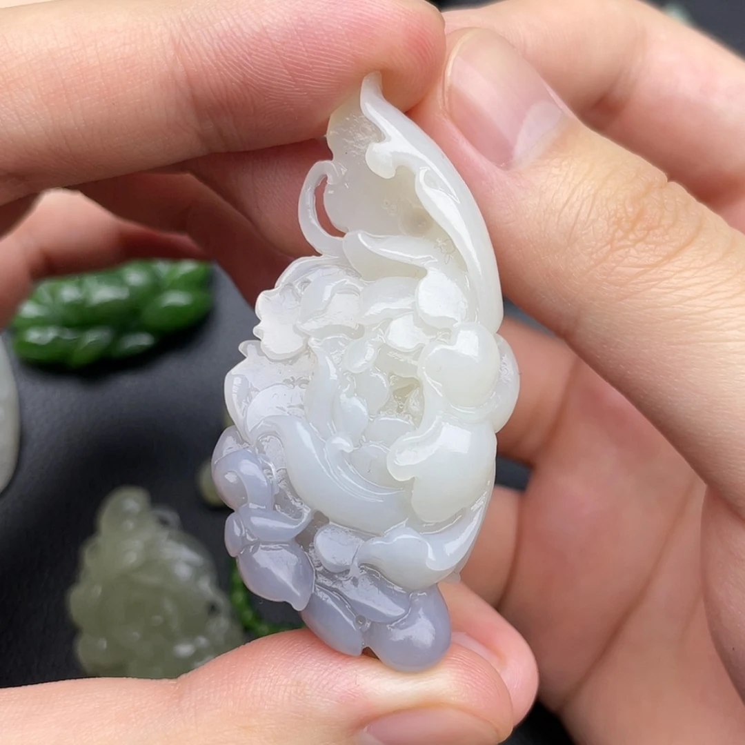 【闪购商品】颈饰未镶嵌和田玉_****?