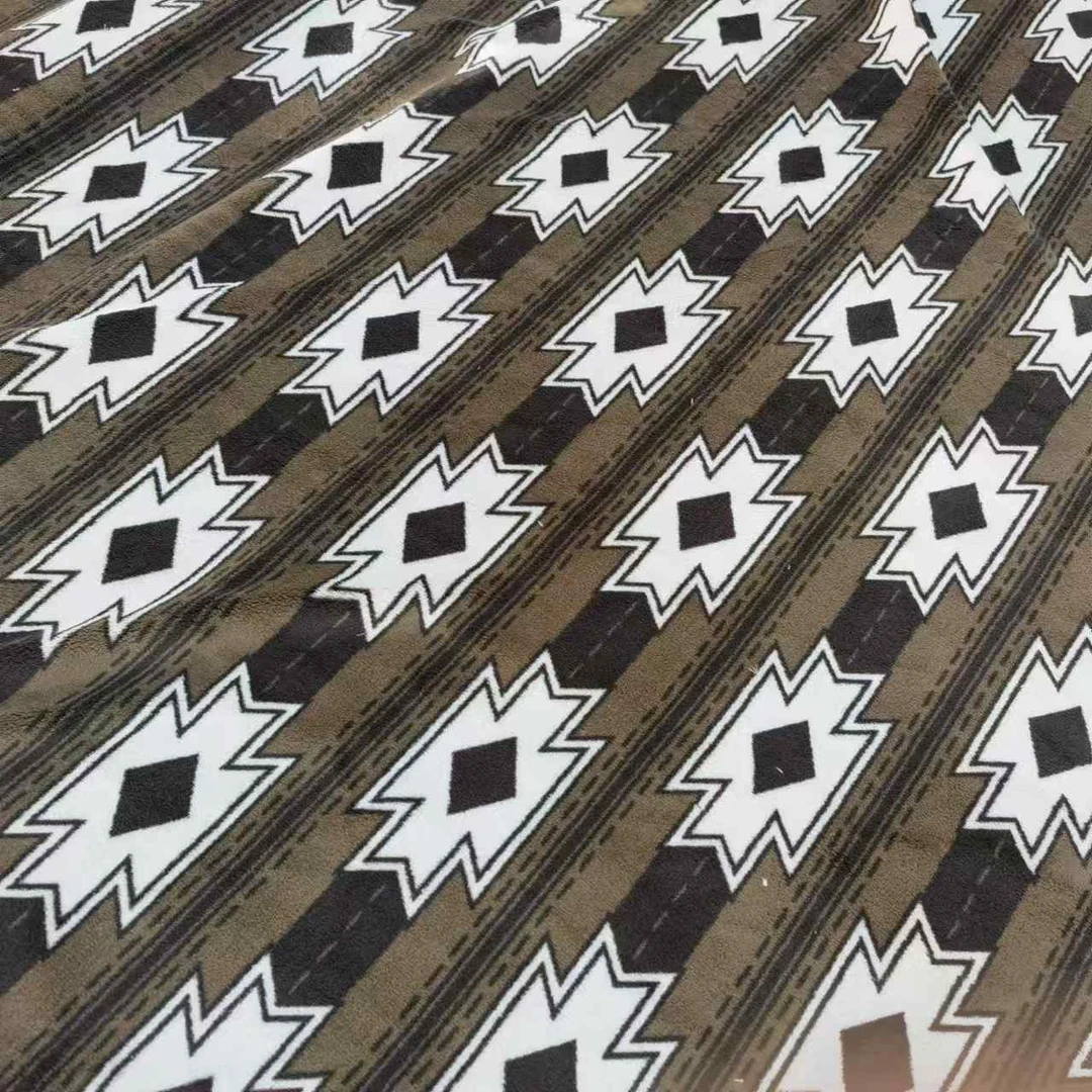 150cm*200cm深咖色毯子双面加绒加厚