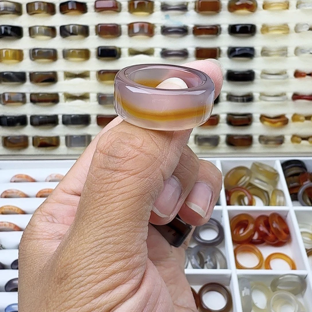 玛瑙/玉髓戒圈未镶嵌平**凡福利不退换顾客同意