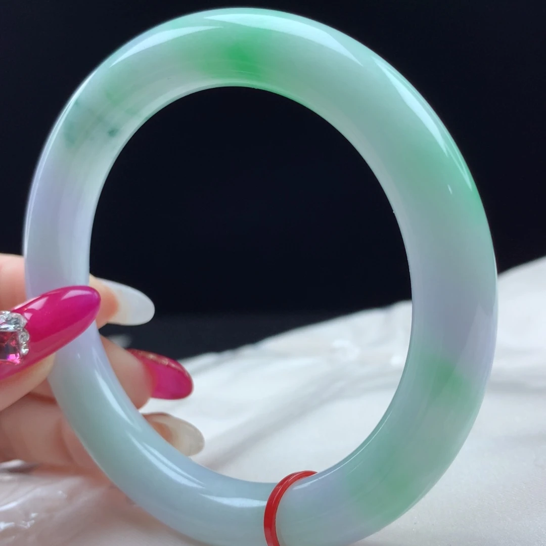 未镶嵌手镯（圆镯）翡翠97232，