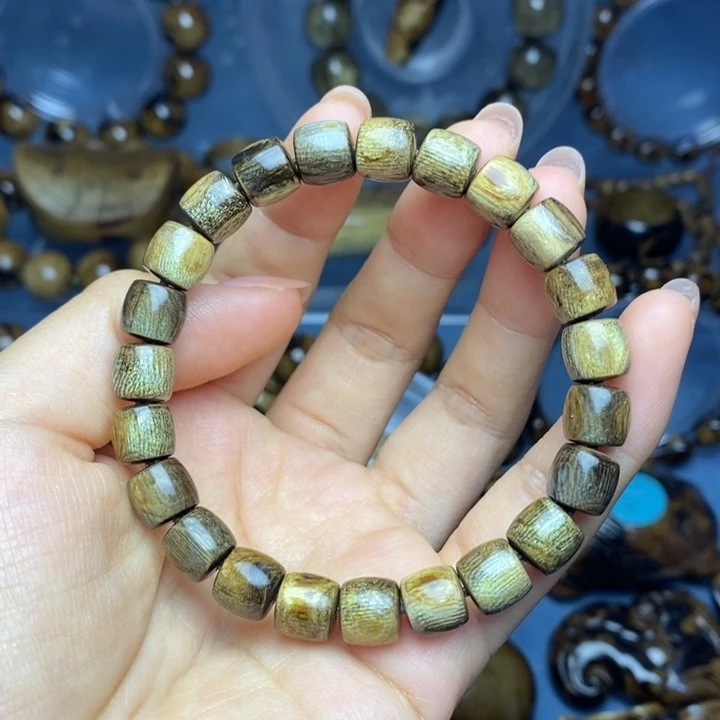 贝壳手串/手链叶****店金珊瑚直切