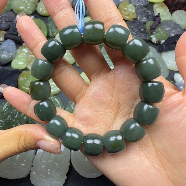 和田玉未镶嵌珠宝奇石卡14