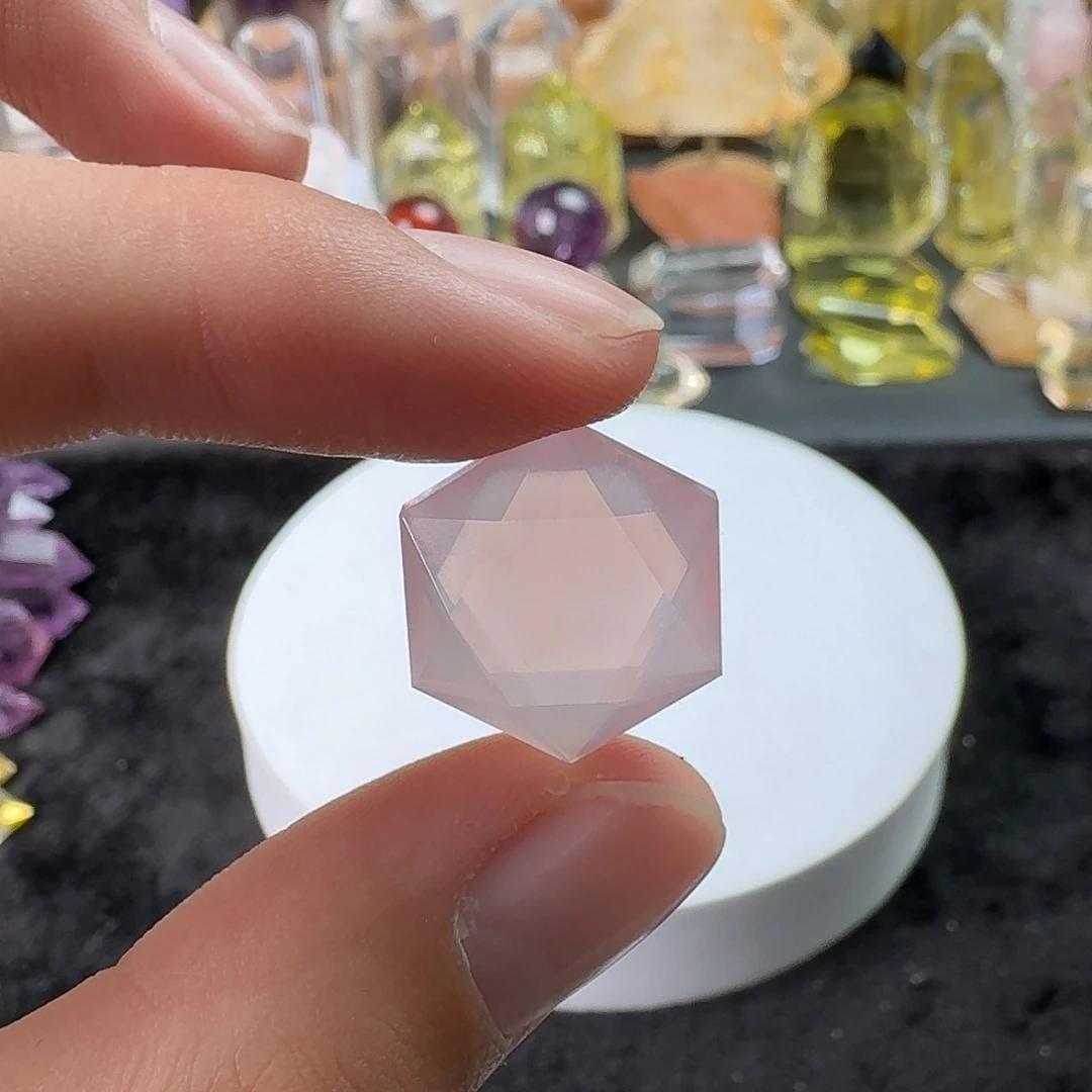 水晶未镶嵌珠宝半成品粉晶六芒星