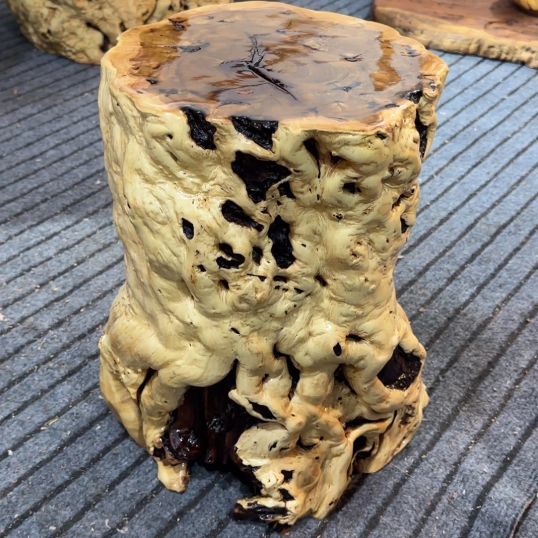 莉***龙纹鸡心枣木手工艺品