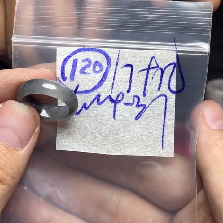 定制翡翠未镶嵌明天