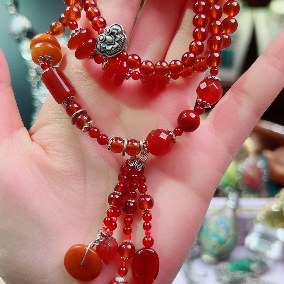 和田玉银S925镶嵌耳饰u****6，