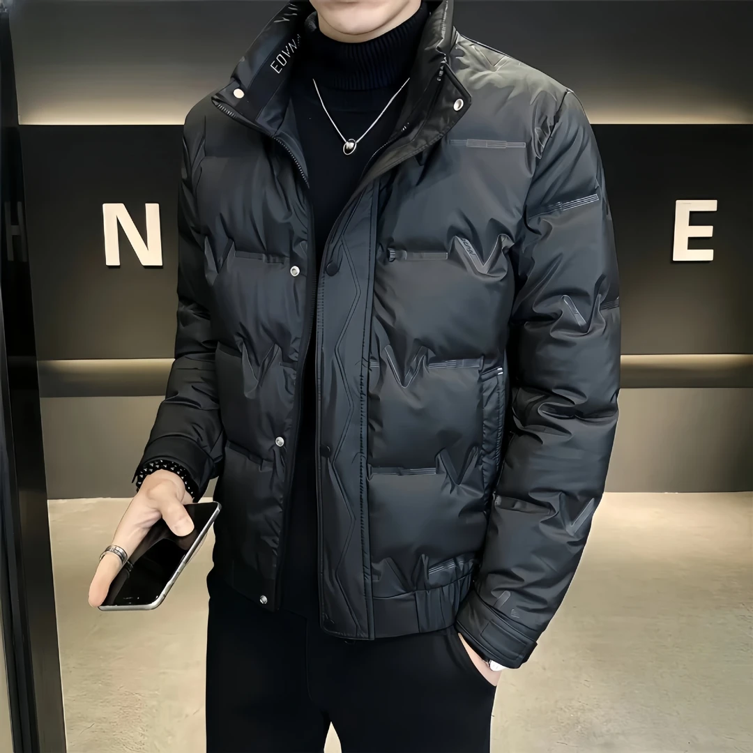 短款轻薄羽绒服男士2025年新品爆款立领帅气时尚潮保暖冬季男外套