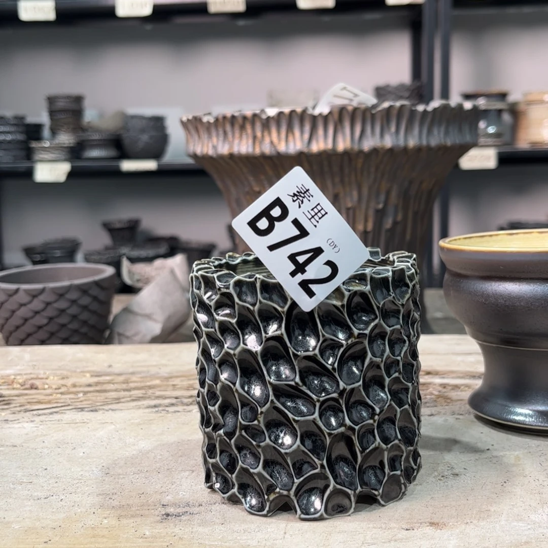 陶内口7高8.5景德镇瑕疵