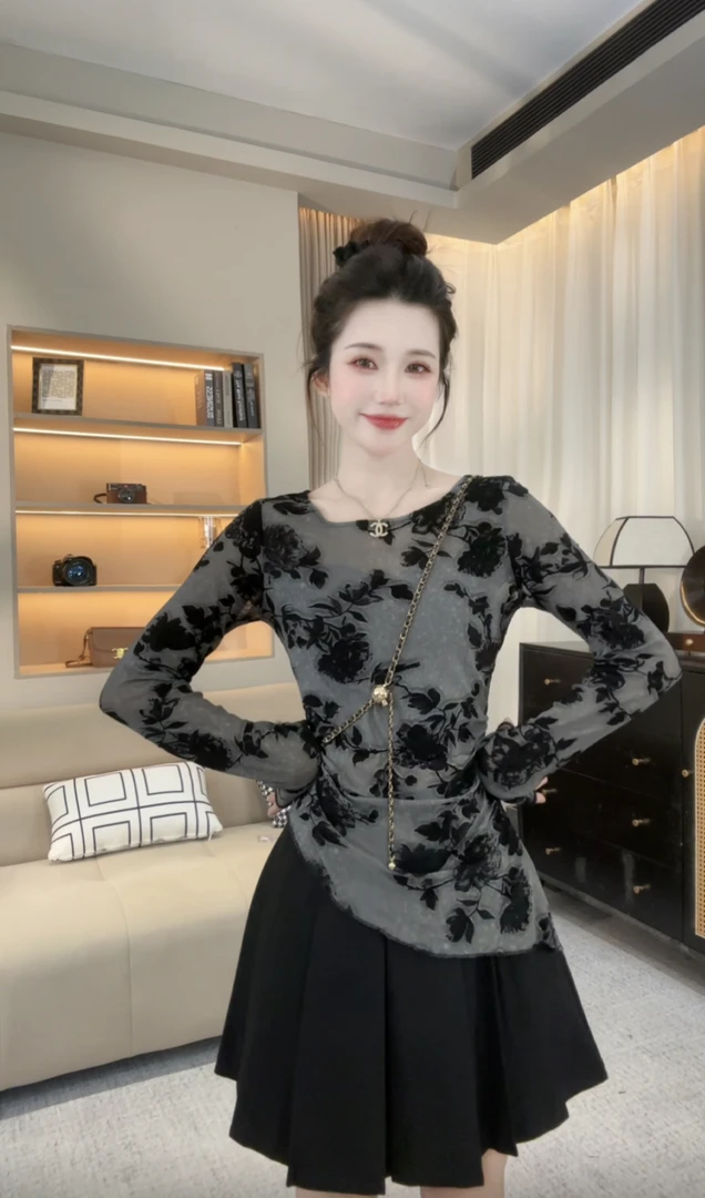 名媛千金风长袖洋气t恤秋季2025新款不规则开叉上衣打底衫9109