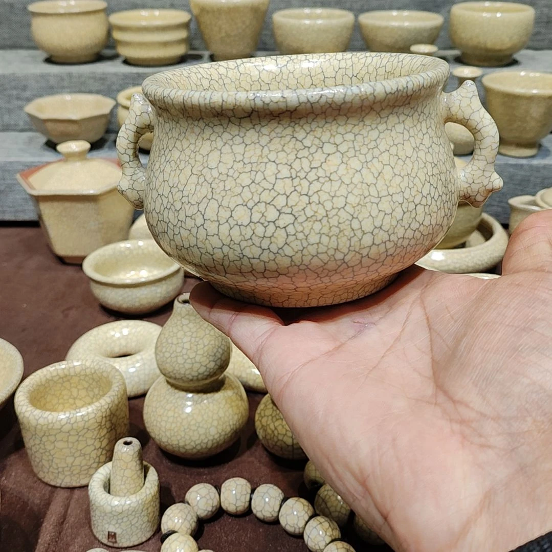 是***吧龚东华老师梅花墨纹作品