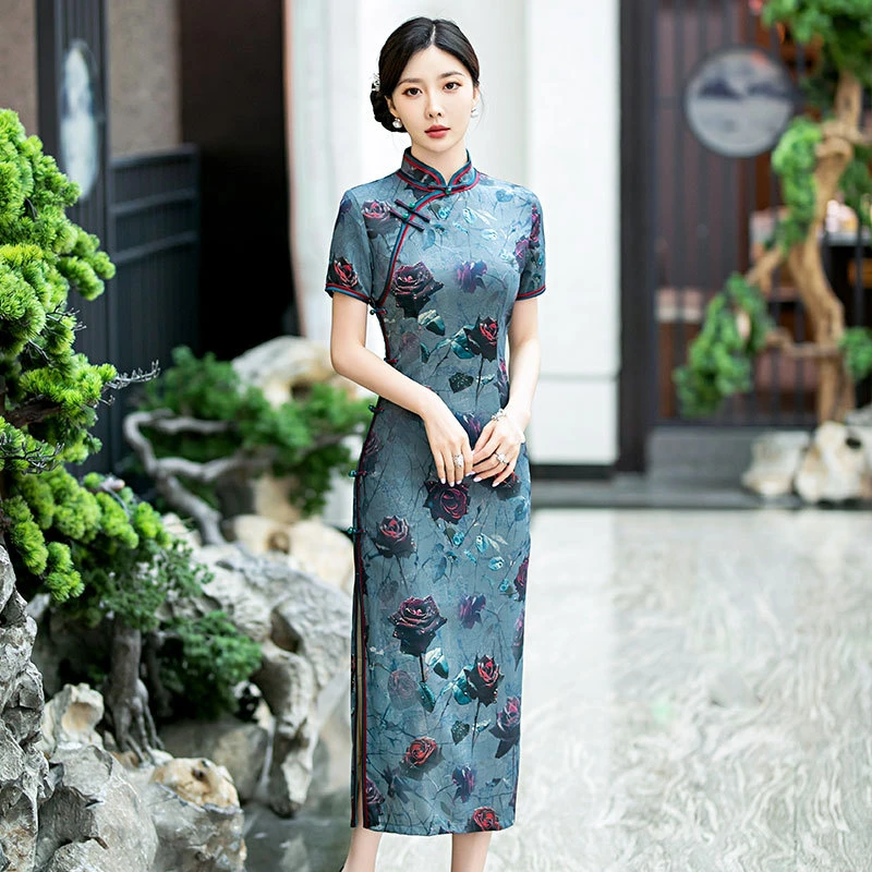老上海长款2024春季新款新中式年轻款气质长袖国风