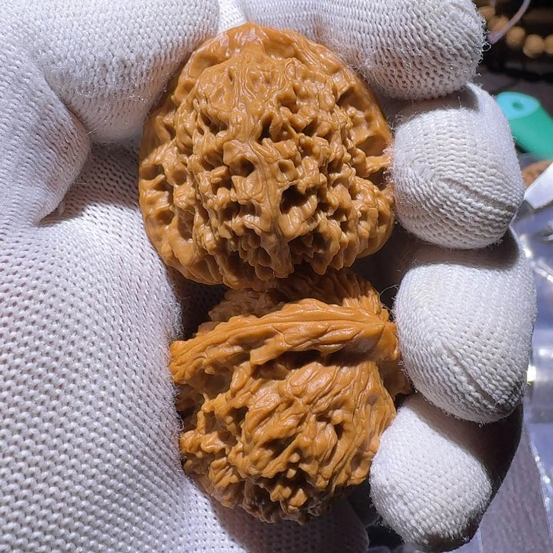 杨****把件文玩核桃一号南疆