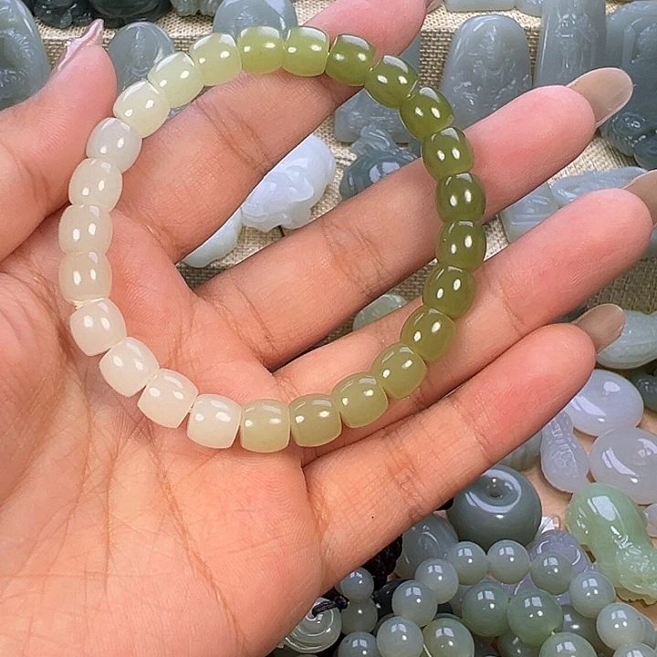 和田玉（糖玉）未镶嵌颈饰