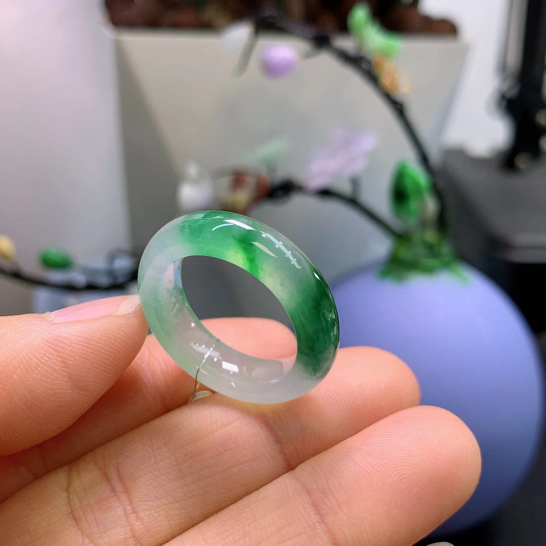 20圈口缅甸天然翡翠冰飘绿花戒指329#