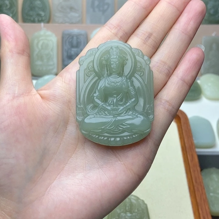 ℋ****和田玉未镶嵌颈饰