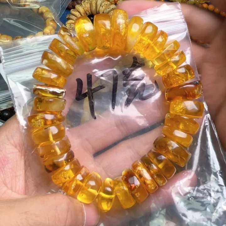 琥珀未镶嵌珠宝奇石