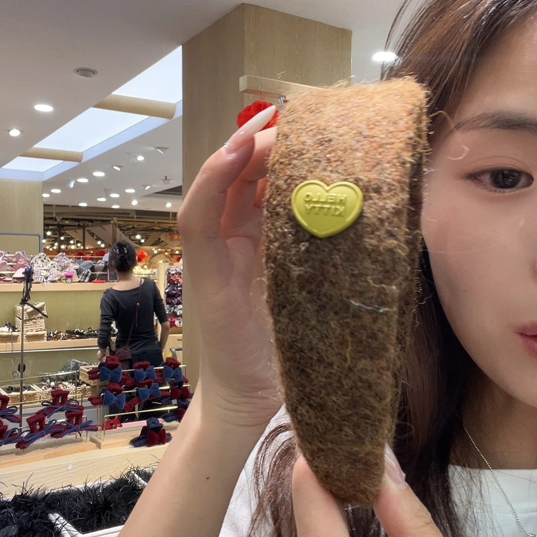 布艺非金属棕色黄爱心发箍
