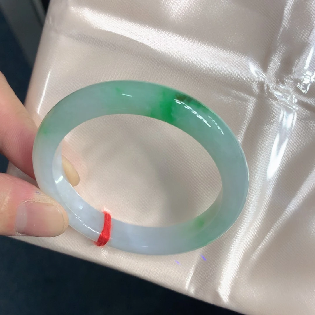未镶嵌手镯翡翠翡翠
