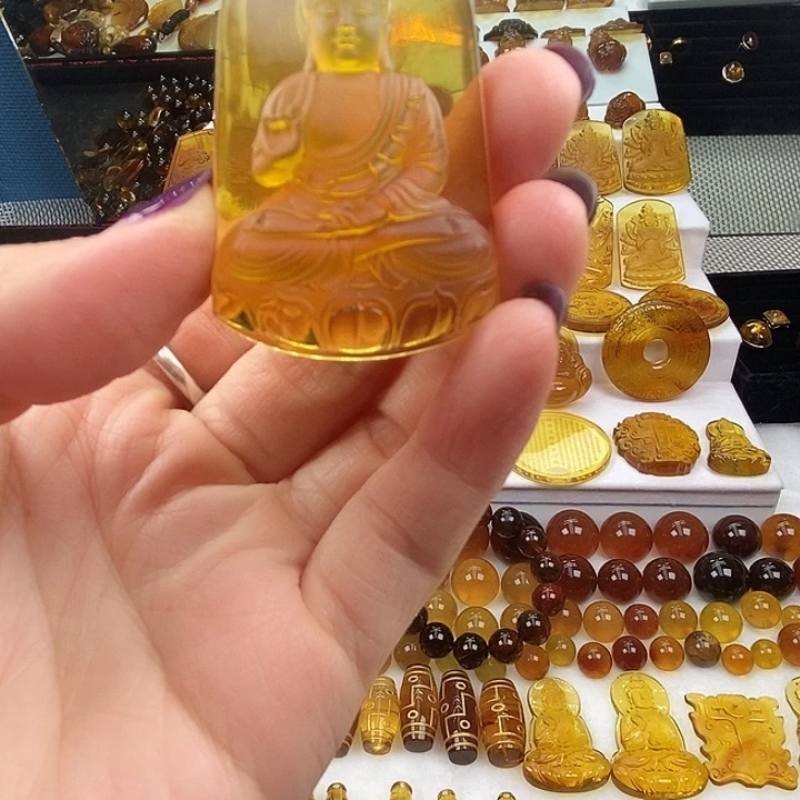 琥珀吊坠(不含链)未镶嵌天然缅甸琥珀金珀阿弥