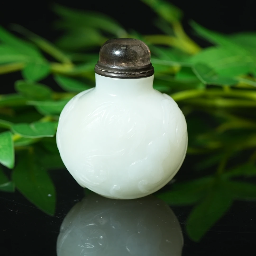 清代和田玉鼻烟壶ZDW241219005