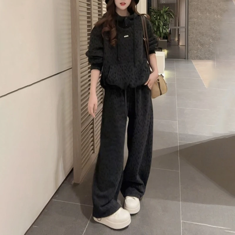 休闲时尚套装女秋冬2025新款韩版宽松高级感连帽卫衣两件套装欧货