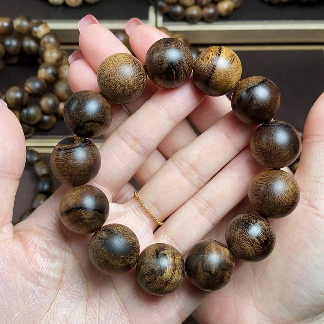 沉香手串越南芽庄白棋缨子瘤疤沉水