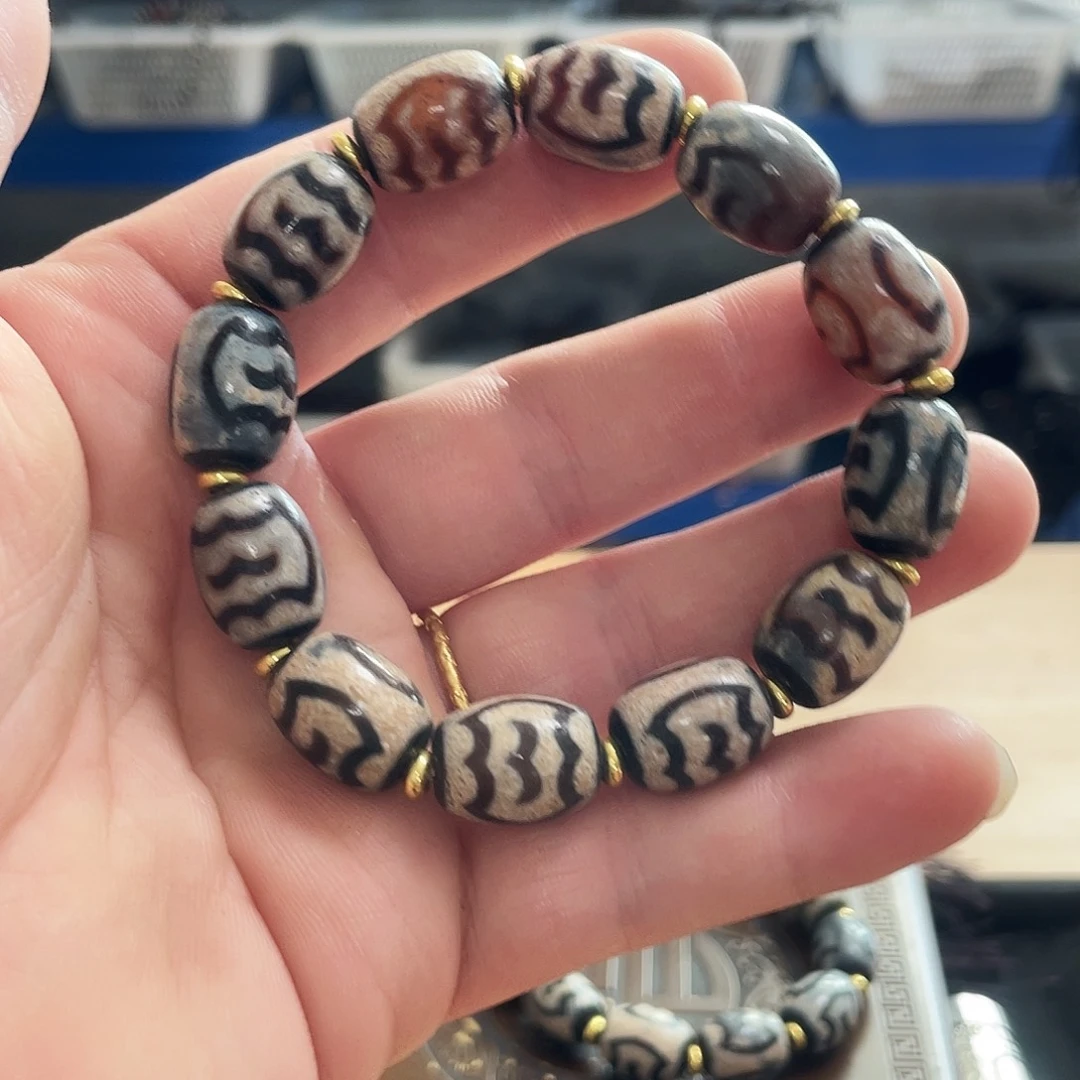 玛瑙/玉髓手串未镶嵌