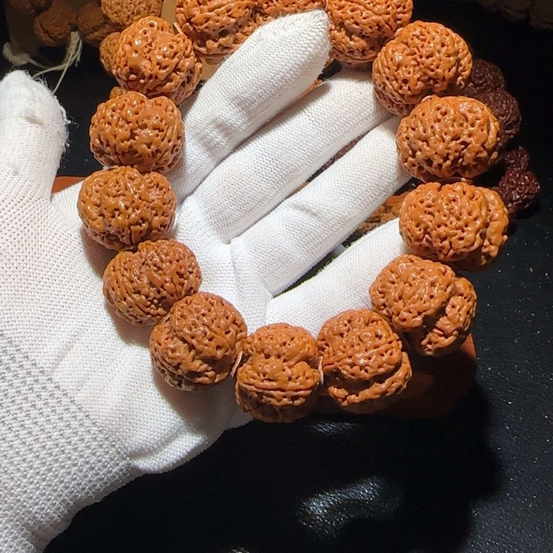 金刚菩提吊坠27梅花货头爆肉