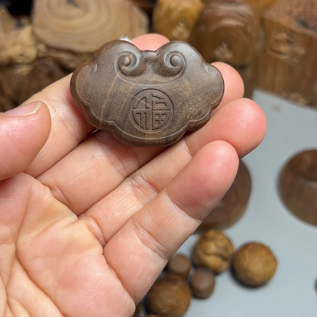 M***金木质类微瑕工艺品
