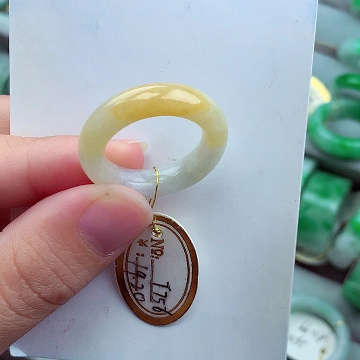 翡翠未镶嵌戒指19.20号