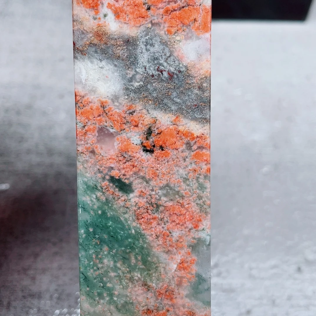 玉桂林鸡血玉印章镇尺